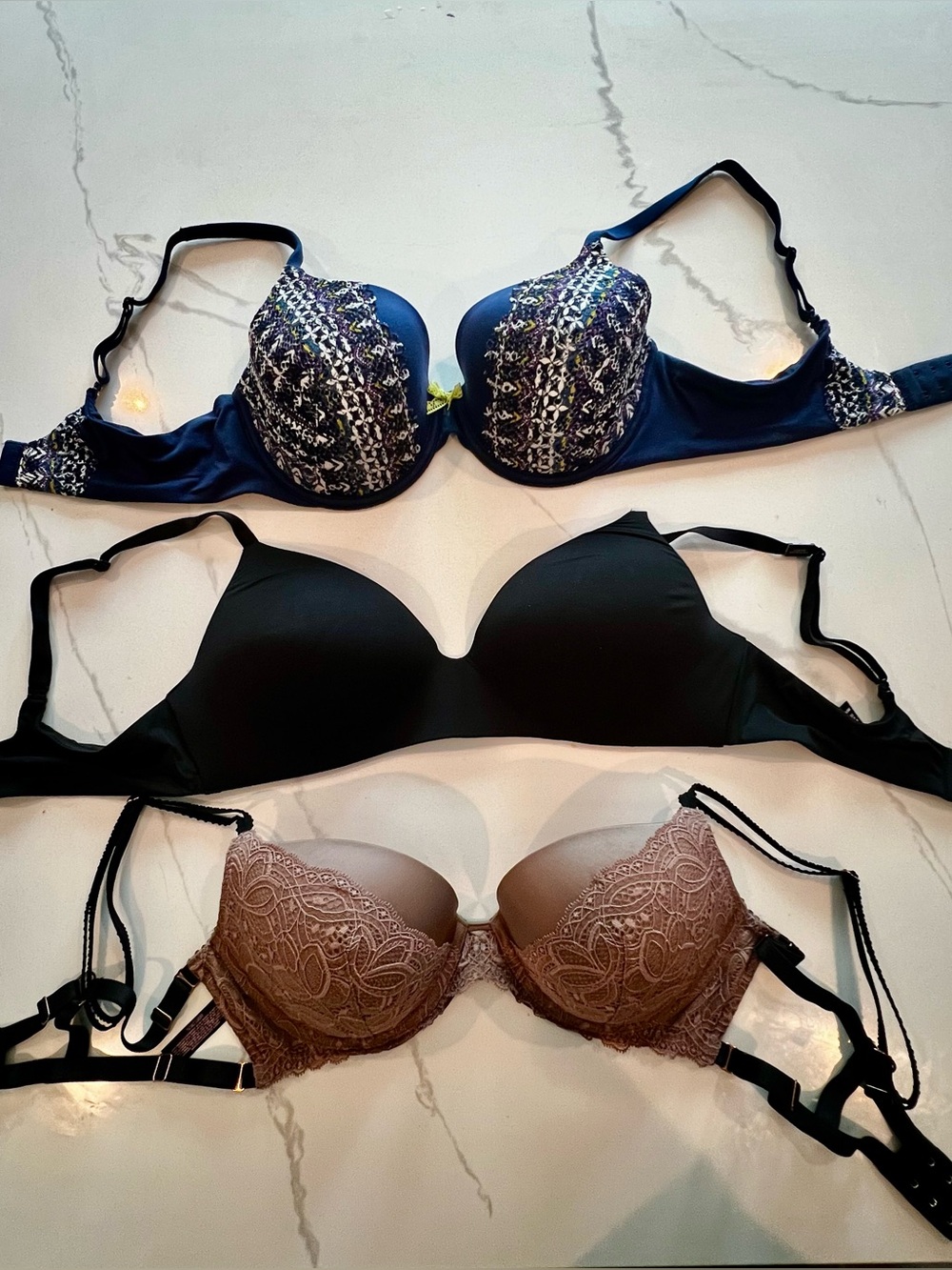 Victoria's Secret Bundle EUC 38C